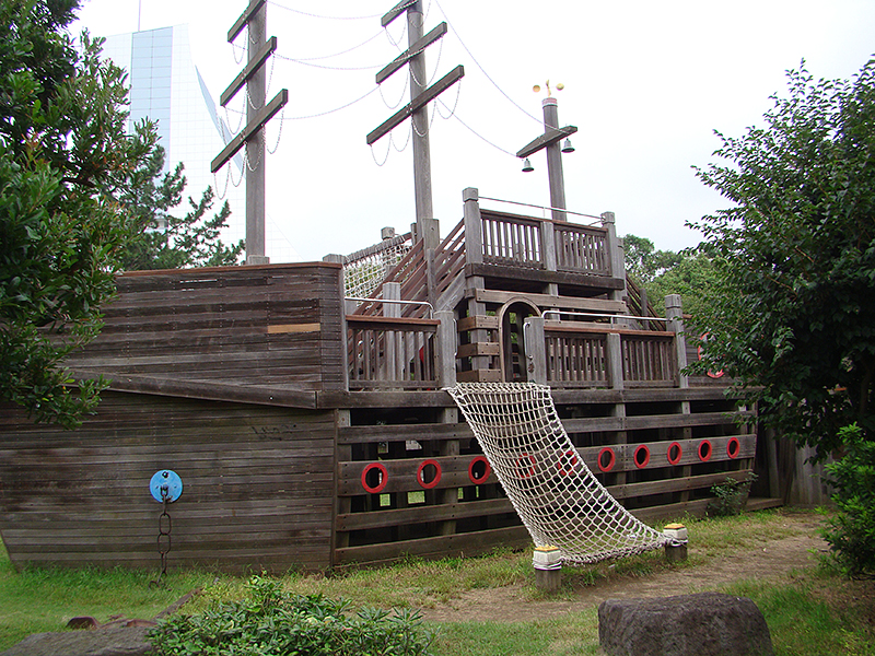 детская площадка корабль